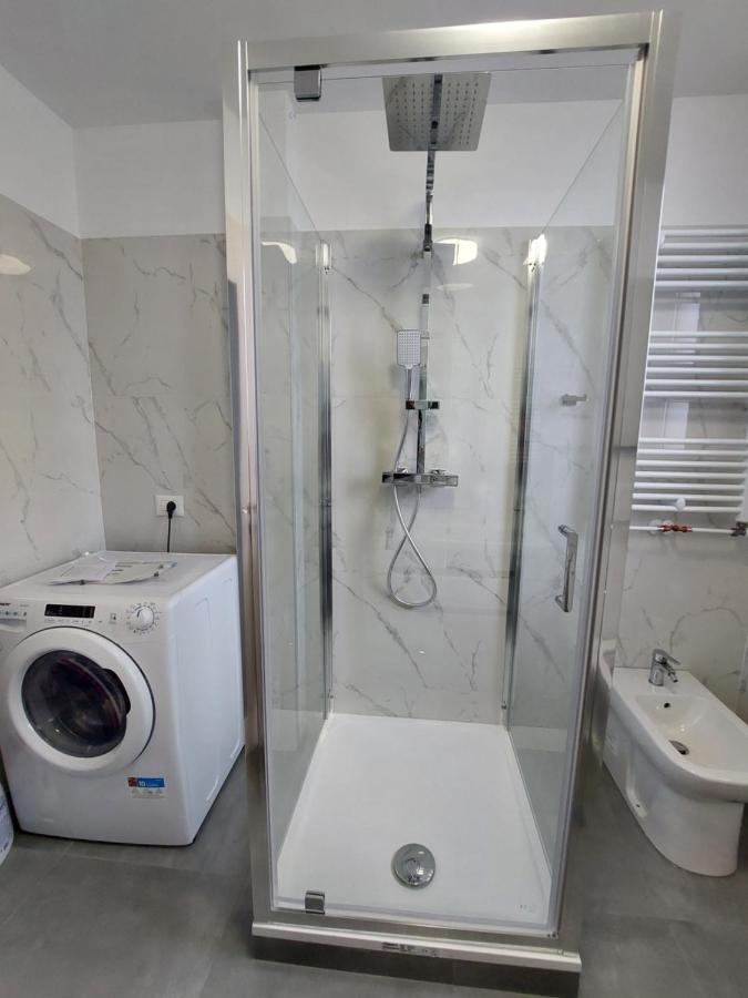 Trandafirului Residence Central Сучава Экстерьер фото