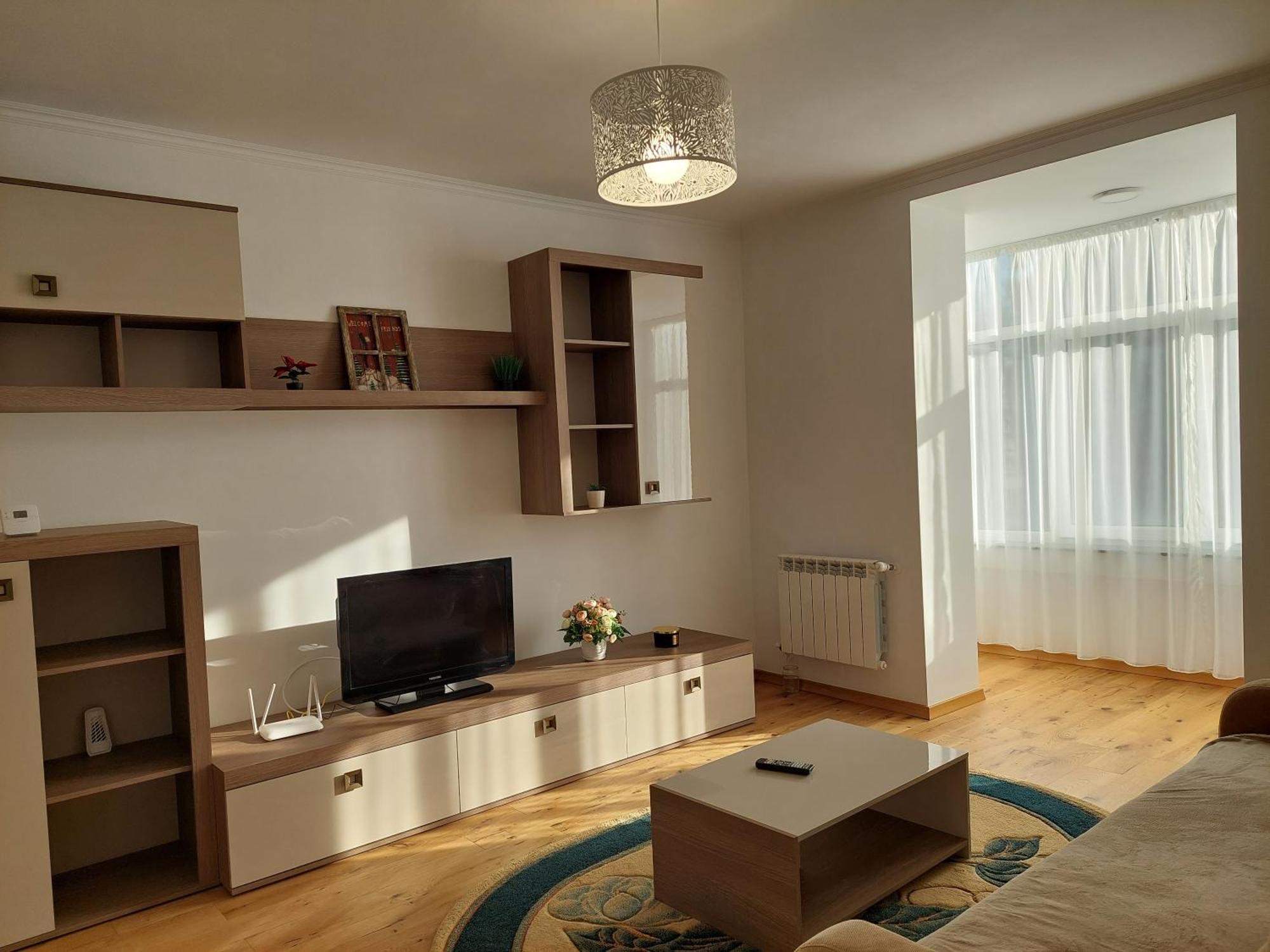 Trandafirului Residence Central Сучава Экстерьер фото